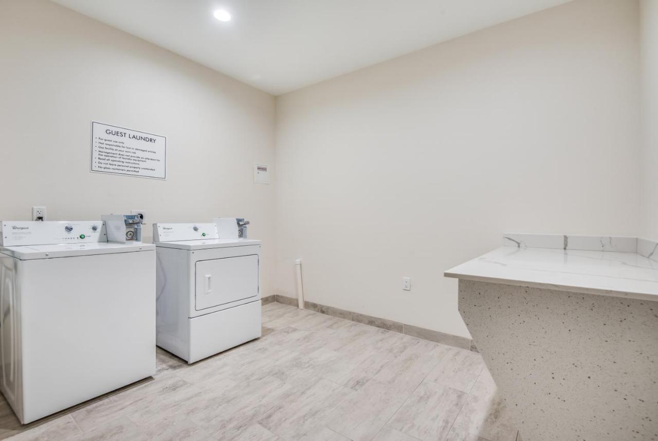 Americas Best Value Inn & Suites Houston At Hwy 6 Dış mekan fotoğraf