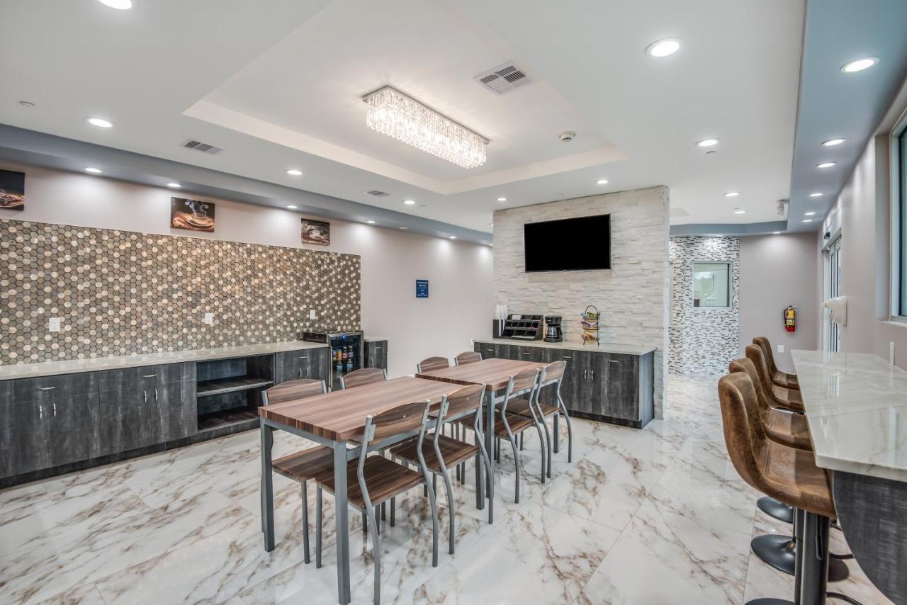 Americas Best Value Inn & Suites Houston At Hwy 6 Dış mekan fotoğraf